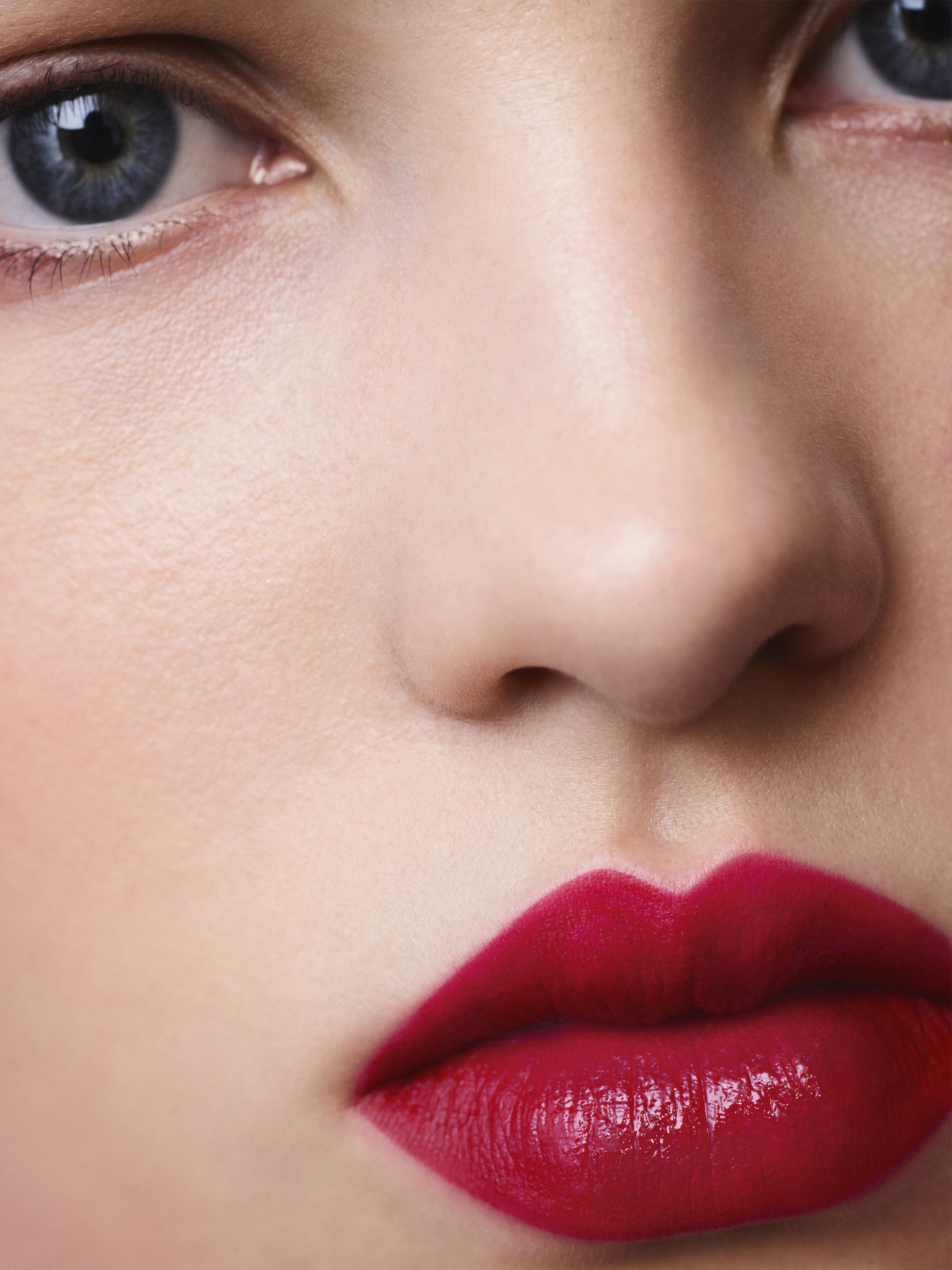 CARLA COSTE / Art Director & Image Maker Index Valentino Beauty Digital Portraits